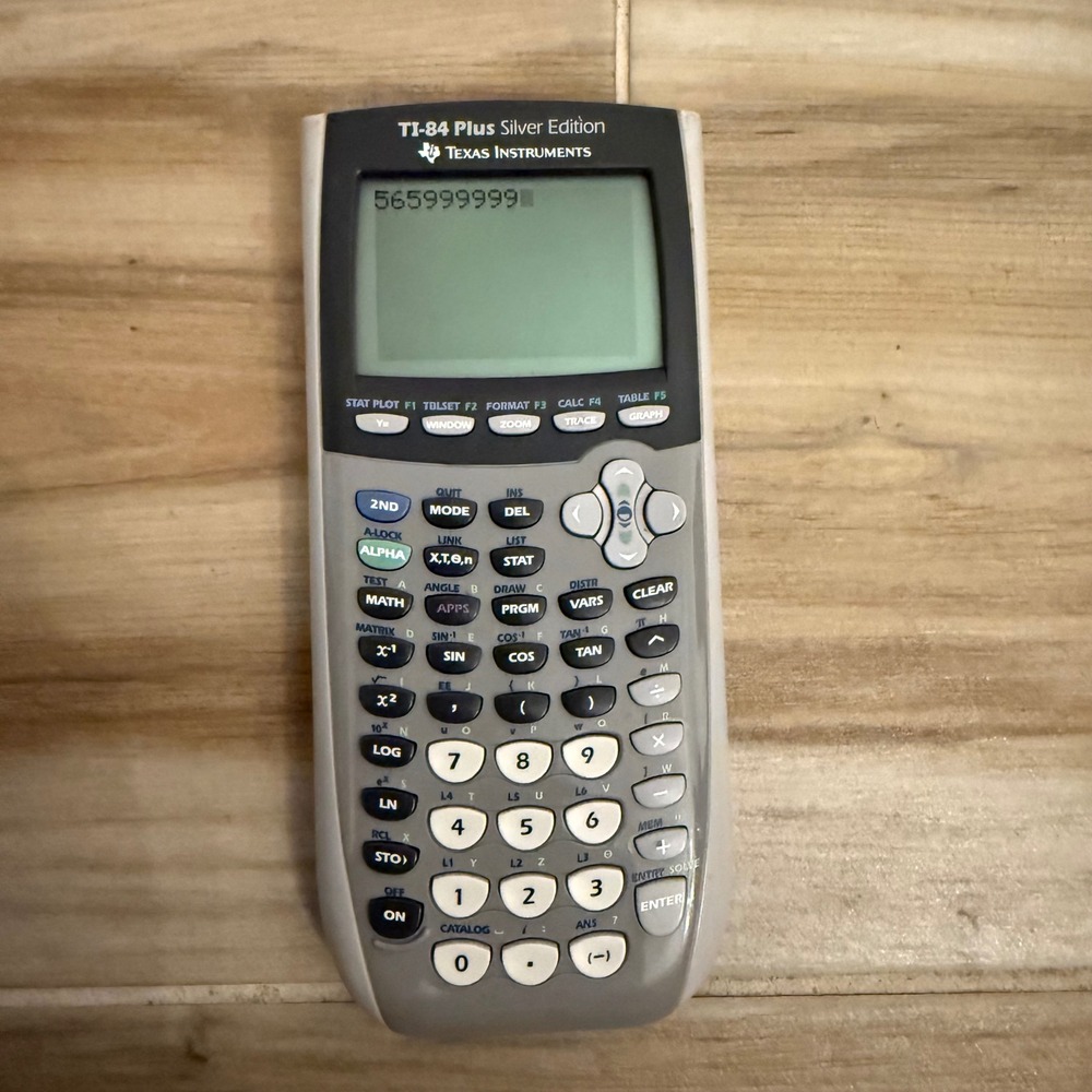 Texas Instruments TI-84 Plus Silver Edition Graphing Calculator TESTED No Cover